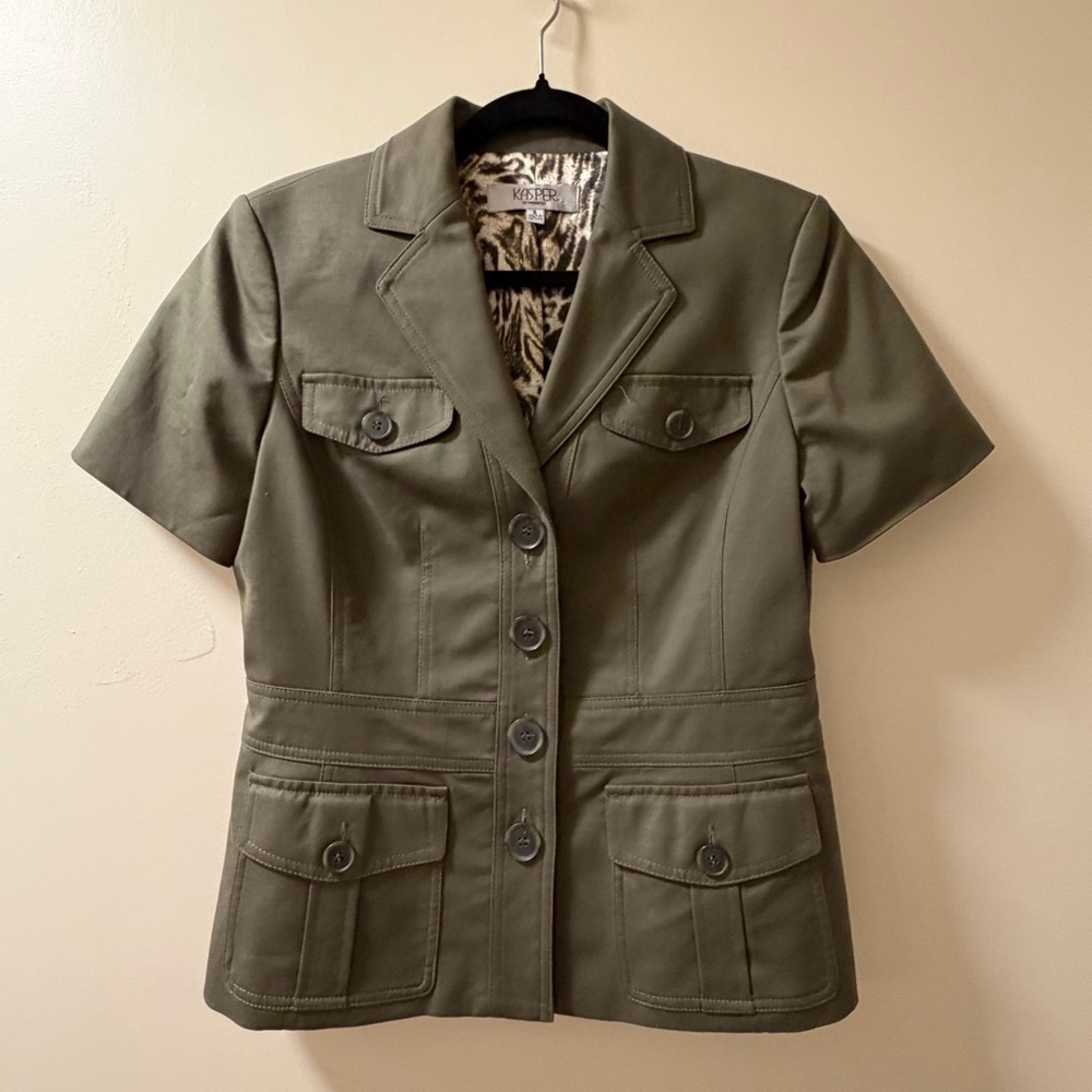 Kasper Olive Green Short-Sleeve Utility Jacket‎